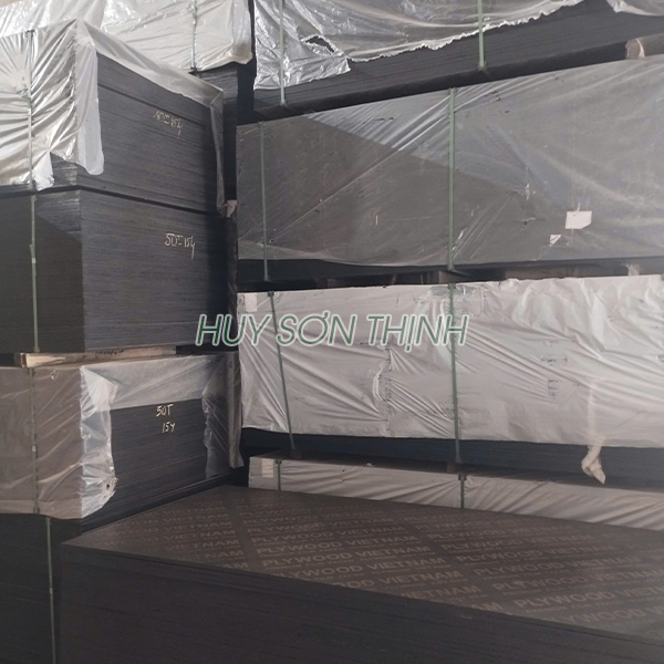Ván ép phủ phim giá tốt